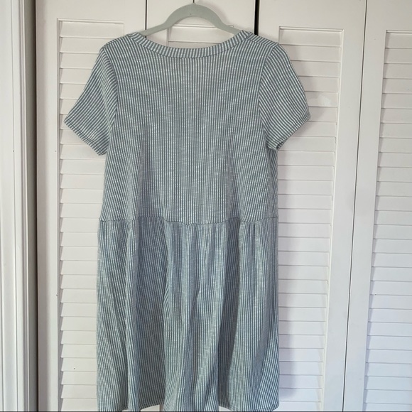 Cute Striped Dress - Picture 2 of 3